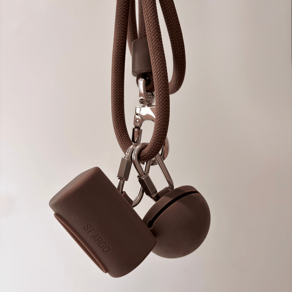 Pocket Dog Waste Bag Dispenser in Cocoa Brown
