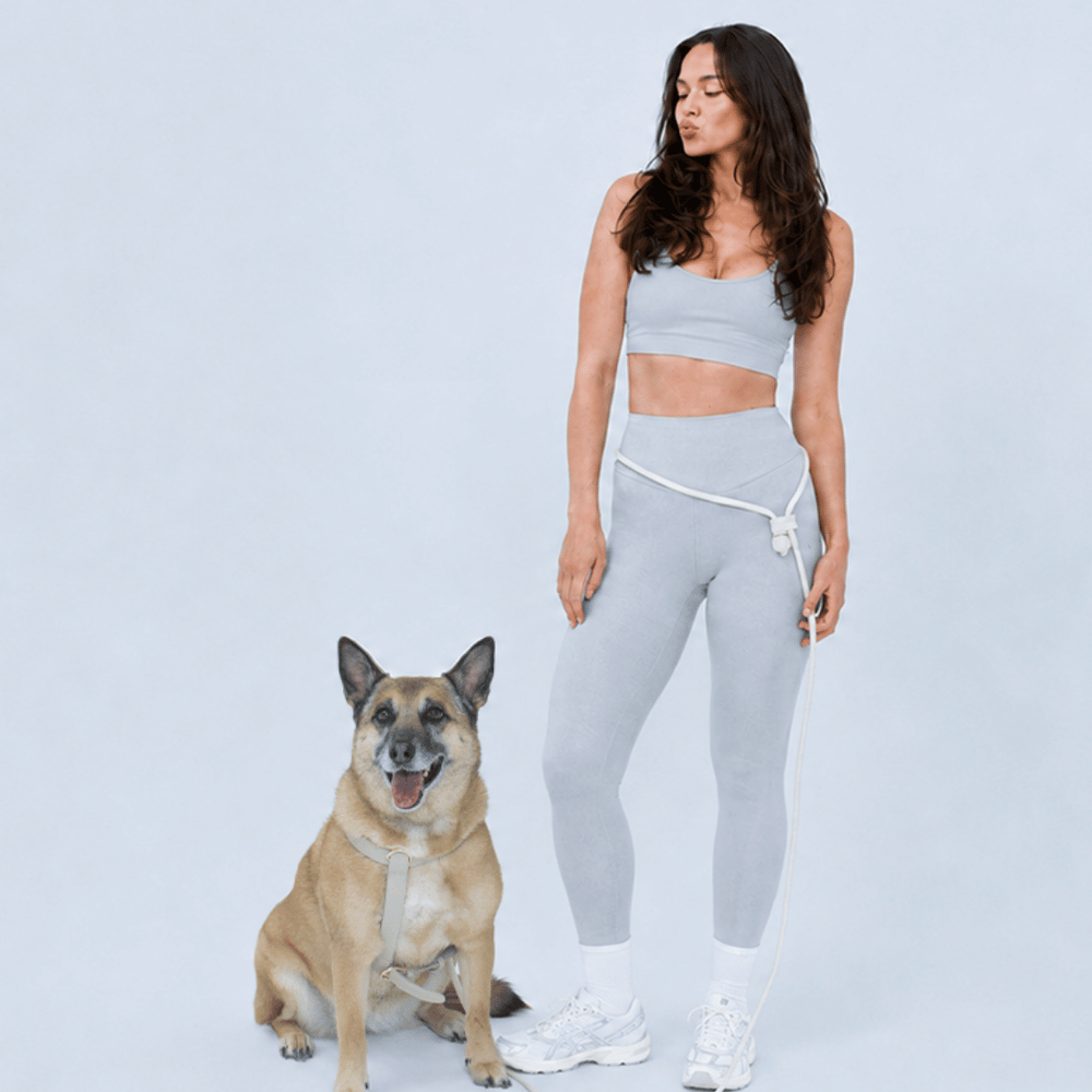 Hands Free Dog Leash in Cream