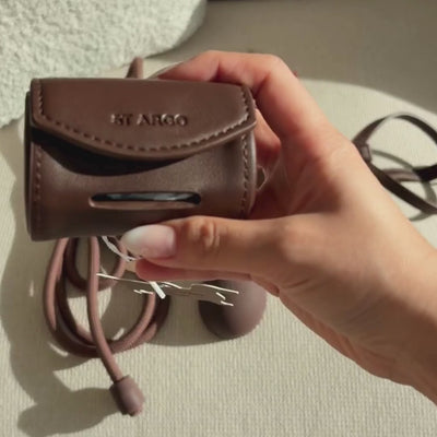 the poop bag holder in cocoa up close opening 