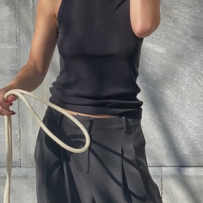 video of the hands free leash in use