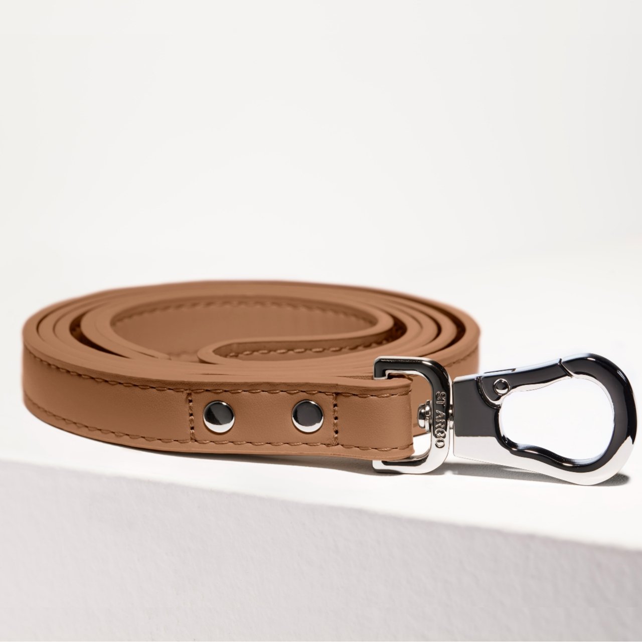 ST ARGO brown vegan leather dog leash with silver clasp