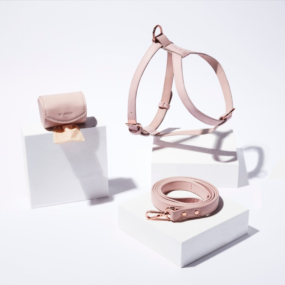 ST ARGO pastel pale pink vegan leather harness dog walk set kit. Dispenser, luxury dog harness and dog leash included.